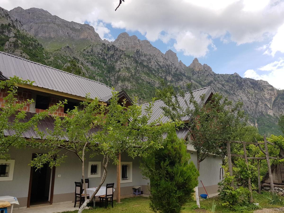 Bujtina Sherifaj Valbone Exterior foto