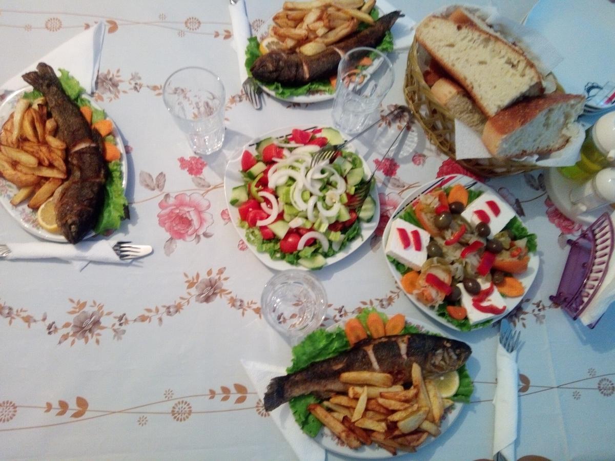 Bujtina Sherifaj Valbone Exterior foto